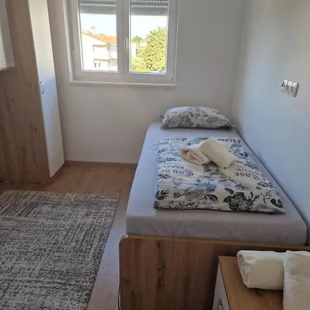 Apartment Sunrise Pula
